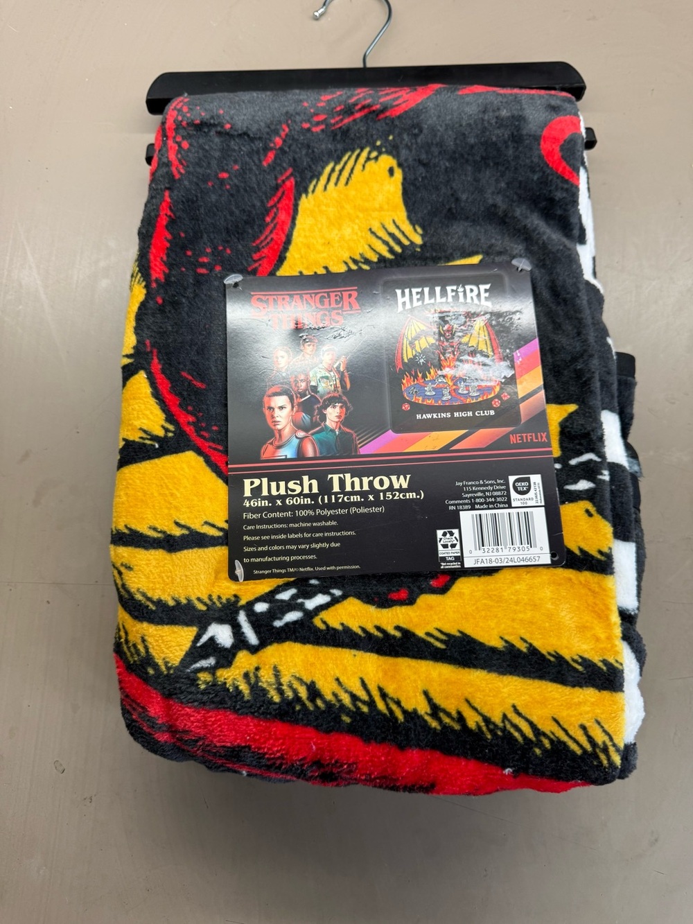 New Stranger Things Plush Throw Blanket Polyester 46” X 60” Hellfire Hawkins Hig